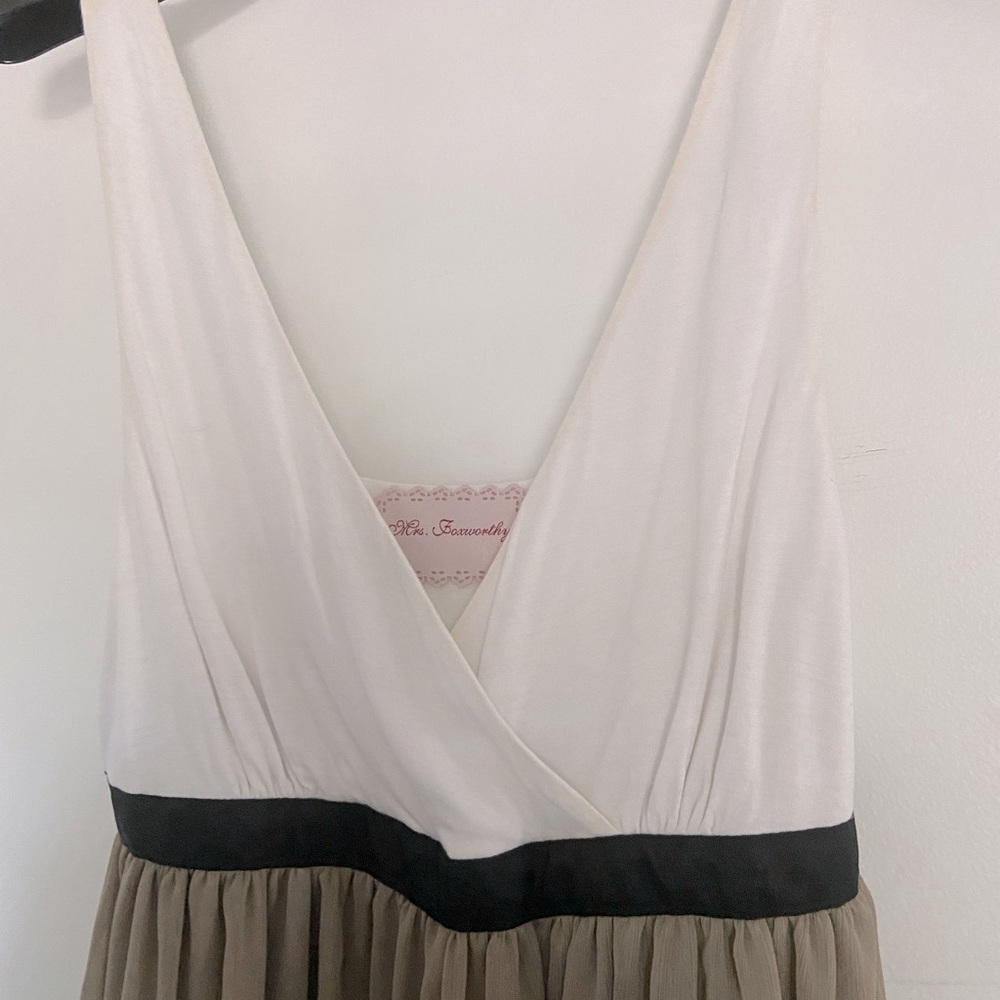 Awwww midi dress in white&coffee